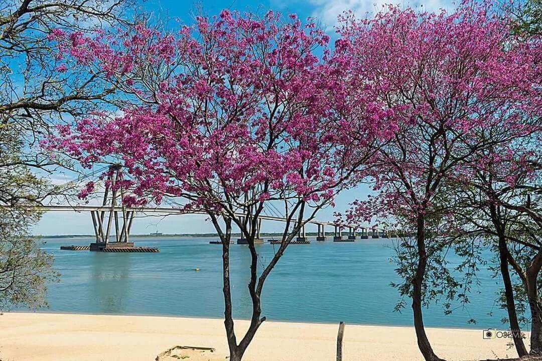 Alojamiento En Pleno Centro De Corrientes Esterno foto